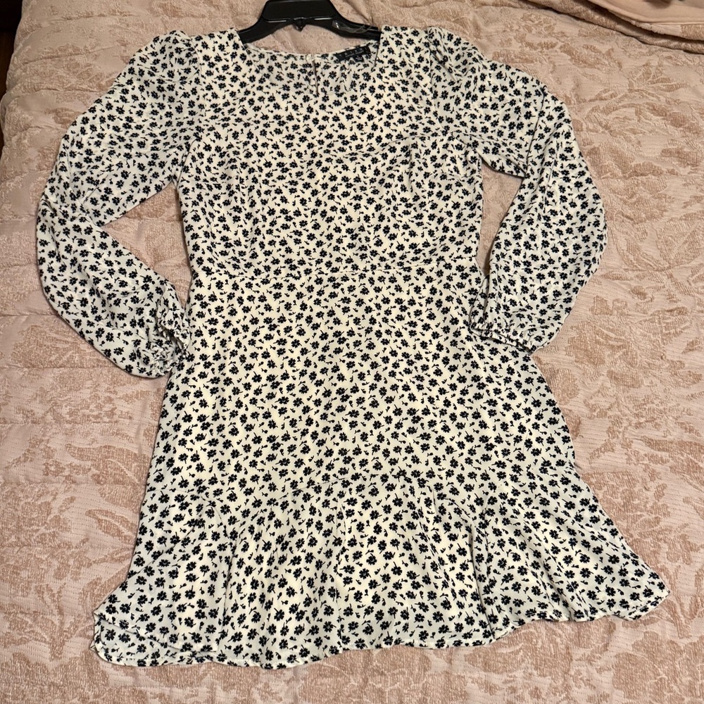 Trixxi Long Sleeve Dress from Francesca's LARGE - Picture 3 of 9